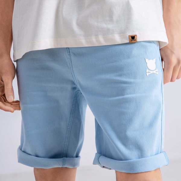 "Essential Logo" Blue Short Chinos