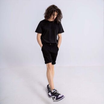 "Essential Logo" Black Short Chinos