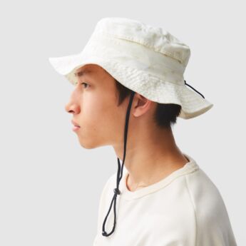 "Explorer" Flag Off White Hat