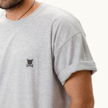 "Essential Logo" T-Shirt