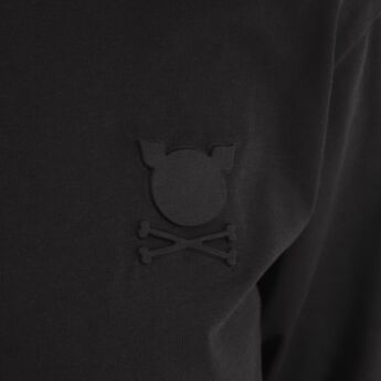 "Essential Logo" Longsleeve T-Shirt