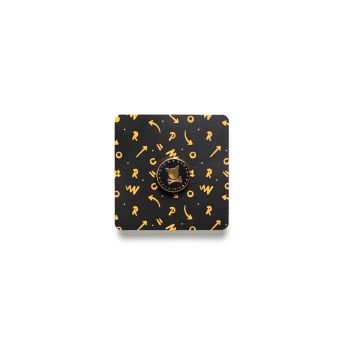 "Full Moon" Metallic Pin